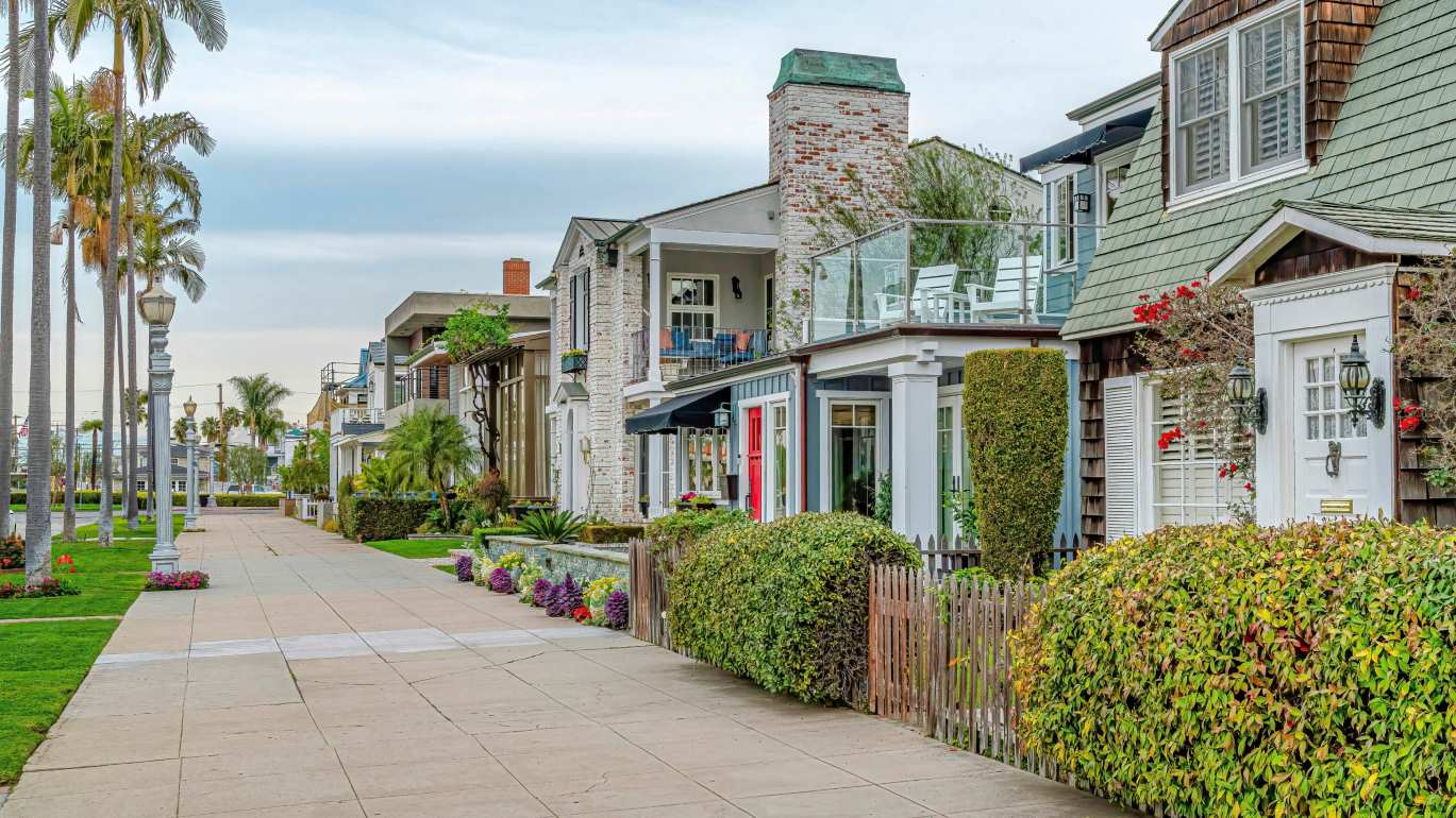 2street-home-1